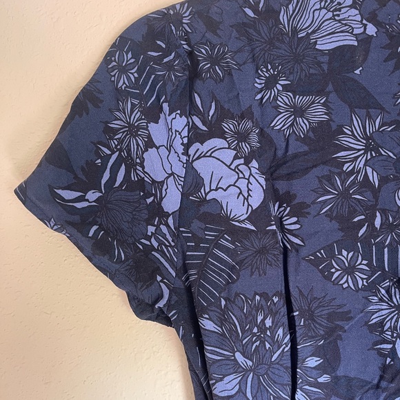 Marine Layer :: Emyln Blue Floral Wrap Midi Dress :: Small - Picture 7 of 14